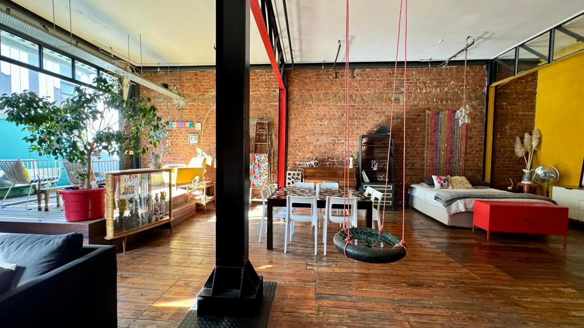Pet-Friendly City Loft Apartment Cape Town