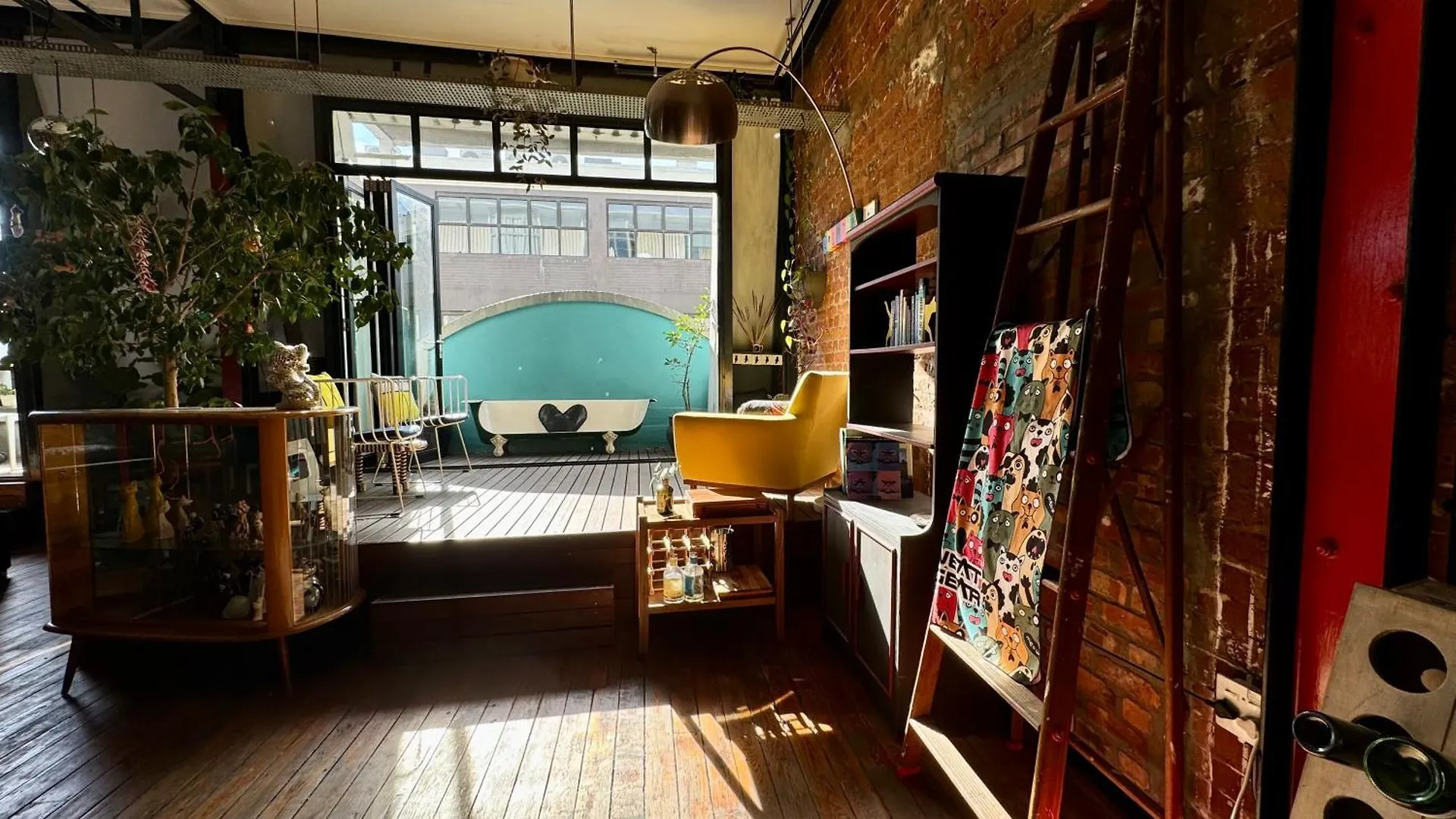 Pet-Friendly City Loft Apartment Cape Town