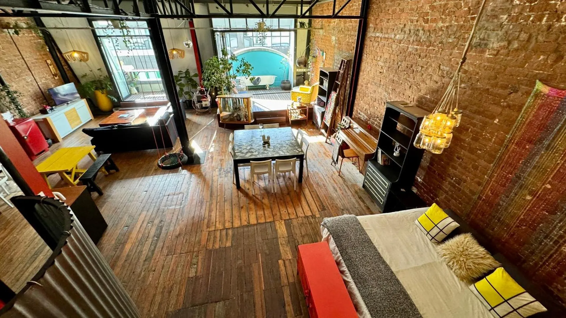 Pet-Friendly City Loft Apartment Cape Town South Africa