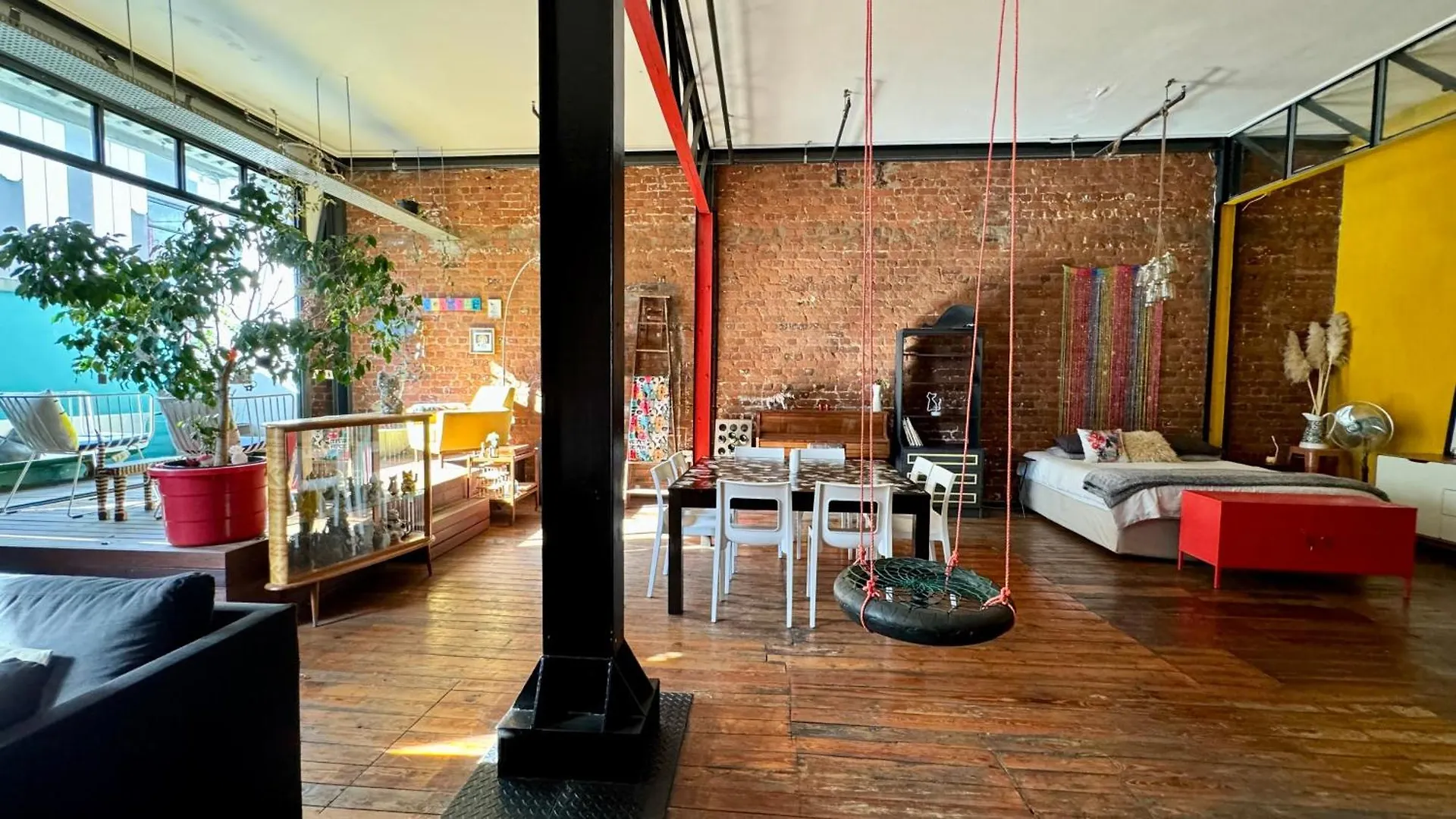 Pet-Friendly City Loft Apartment Cape Town