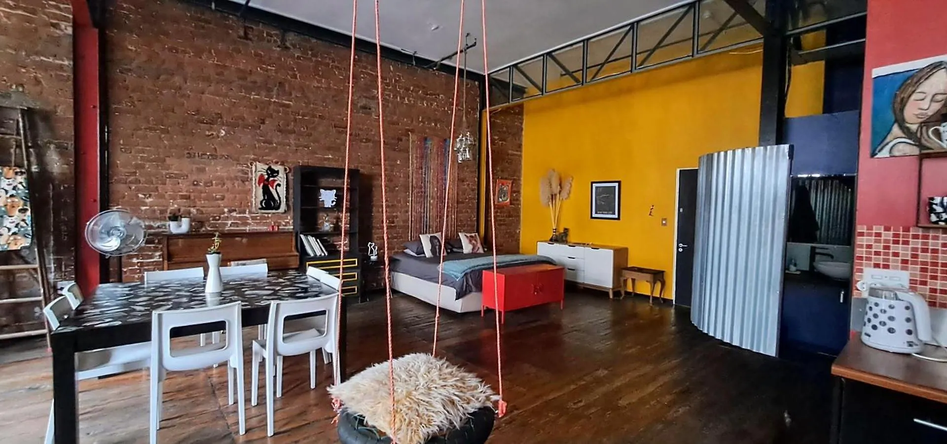 Pet-Friendly City Loft Apartment Cape Town South Africa